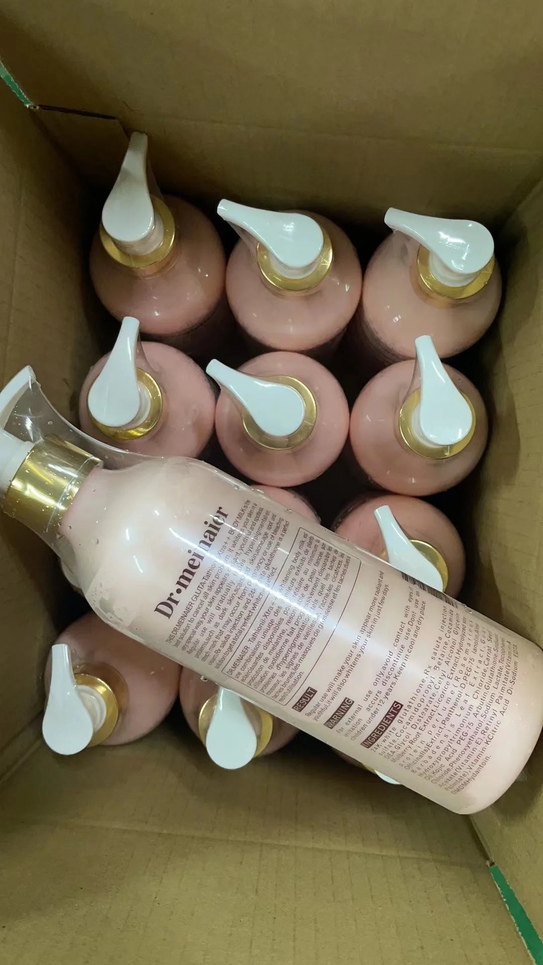 **24K Gold Glutathione Body Lotion – Brightening & Hydrating Care**